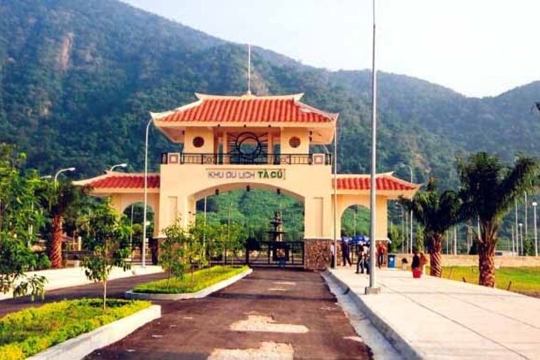 Chùa núi Tà Cú - Phan Thiết